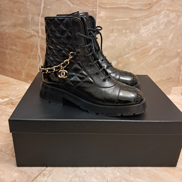 CHANEL Shoes - Chanel Boots Women's 38 8 Interlocking CC Logo Combat Boots Calfskin Leather